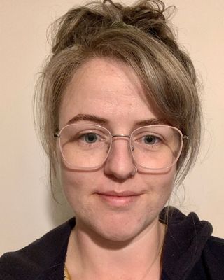 Photo of Lisa Elizabeth Perry, Psychotherapist, MBACP
