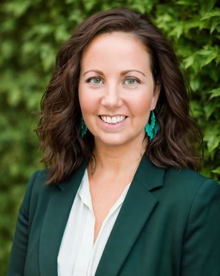 Photo of Shannon Ferrelli, Clinical Social Work/Therapist, LICSW