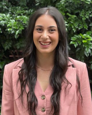 Photo of Justine Dekaro, Psychologist, MPsych, PsyBA General