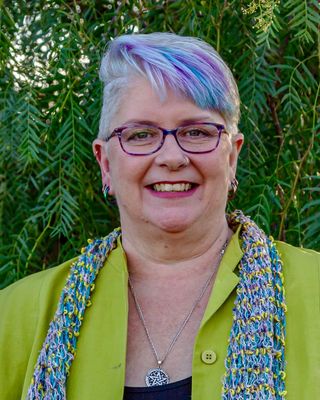 Photo of Tracey Yeoman, Counsellor, ACA-L2