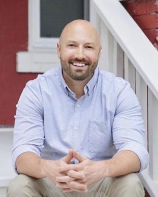Photo of Dr. Drew DeClerck, Registered Provisional Psychologist in Southwest Calgary, Calgary, AB