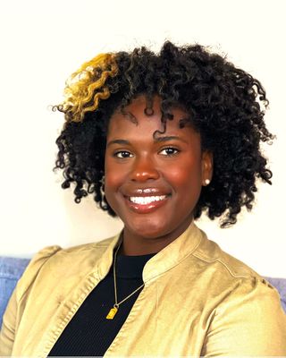 Photo of Aysha Kemp, Clinical Social Work/Therapist, MSW