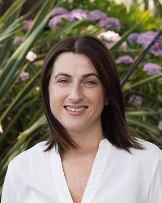 Photo of Leonie Cairns, Counsellor, MBACP
