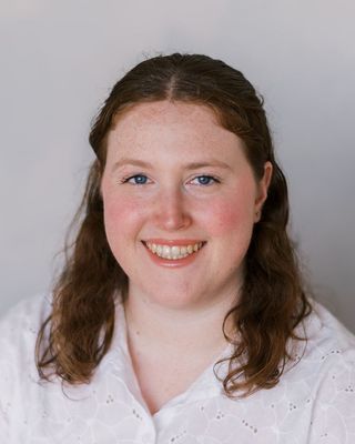 Photo of Anna Leahy, Counselor, tLMHC
