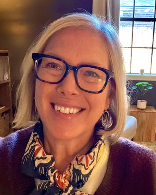 Photo of Karin Bronleewe, Marriage & Family Therapist, LMFT
