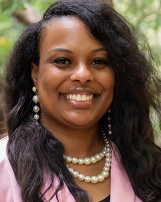 Photo of Dodi Moncrief, Clinical Social Work/Therapist