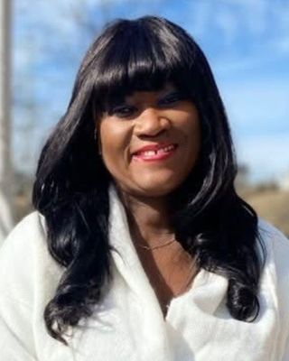 Photo of Charlotte Savill, Psychiatric Nurse Practitioner