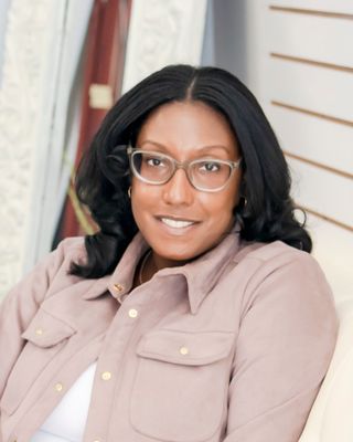 Photo of Leila Comer, Marriage & Family Therapist, LMFT