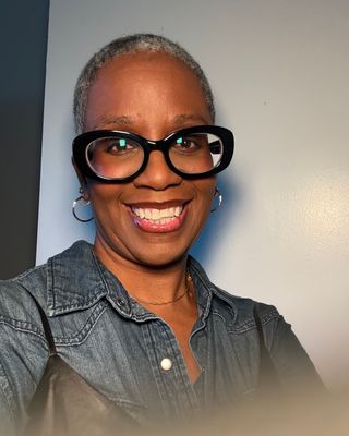 Photo of Sharon R Belton, Clinical Social Work/Therapist, MSW, LCSW