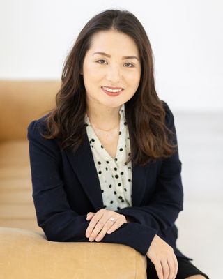 Photo of Dr. Jingwen Ni in Arlington, TX
