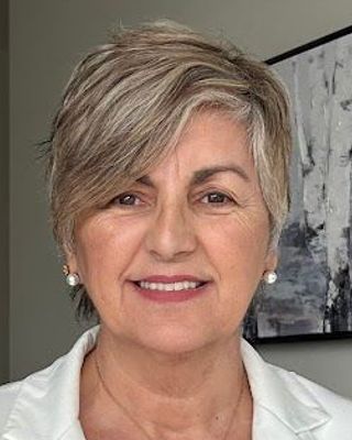 Photo of Ana Andrea Labrador, PCC, Coach, Lic