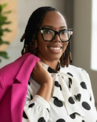 Photo of Da'shalone Ross, Clinical Social Work/Therapist, LCSW