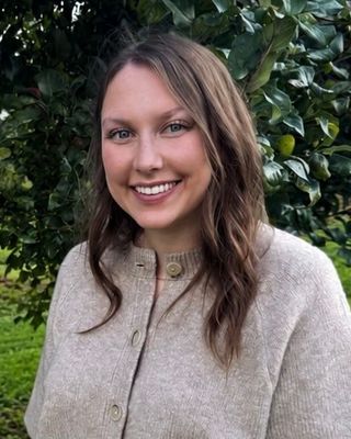 Photo of Ashley Lippert, Pre-Licensed Professional, MSEd, LPC-IT