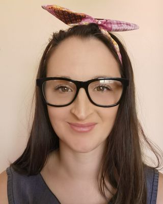 Photo of Kirsty Reynolds, Psychotherapist, PTUK