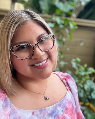 Photo of Johanna Pavlogianis, Marriage & Family Therapist, LMFT, AT-R