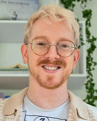 Photo of Arran Southall, Psychotherapist, MSc, MBACP