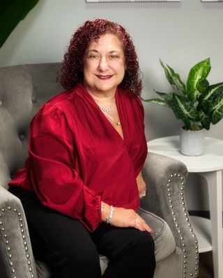 Photo of Carolyn Samuels, Clinical Social Work/Therapist, LCSW