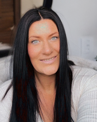 Photo of Crystal Fleming, Counsellor, MPCC-P, Coach