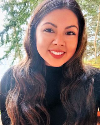 Photo of Stephanie Campuzano, LMHCA, SUDPT, Counselor in Federal Way