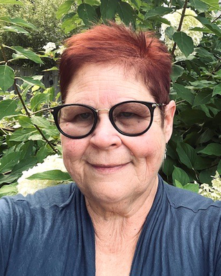 Photo of Linda Noronha, Licensed Professional Counselor, LPC