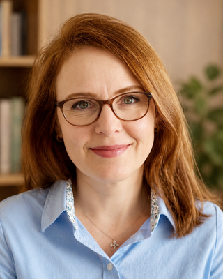 Photo of Alina Elena Lisman, Counsellor, MSc, MBACP Accred