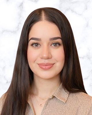 Photo of Heala Maudoodi, Registered Psychotherapist (Qualifying), RP(Q), MACP, BSc