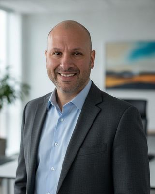 Photo of Salil Malhotra, Psychiatric Nurse Practitioner, DC, PMHNP, FNP