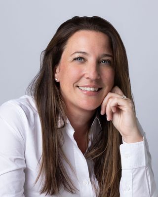 Photo of Ashley Madge - Changing Tides Wellness, Clinical Social Work/Therapist, LICSW