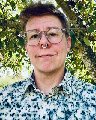 Photo of Kat Canada, Clinical Social Work/Therapist, LCSW, LICSW