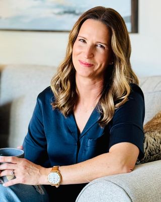 Photo of Tiff Martindale, Registered Psychotherapist (Qualifying), BEd, MHK, MACP