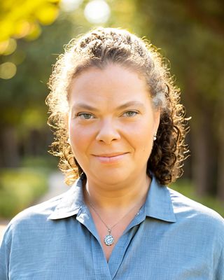 Photo of Julie Yankowsky, Psychiatric Nurse Practitioner, MSN, PMHNP