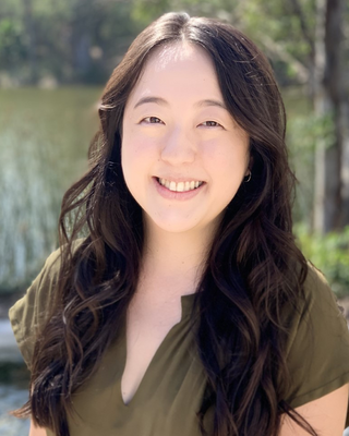 Photo of Jessica Li, Marriage & Family Therapist in Los Angeles, CA