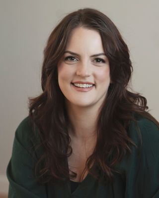 Photo of Lisa Mackey, Marriage & Family Therapist, LMFT