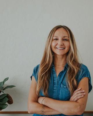 Photo of Kylie Learakos, Marriage & Family Therapist Associate, AMFT