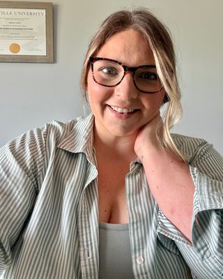 Photo of Ashley Couto, Registered Psychotherapist (Qualifying), MACP, BA