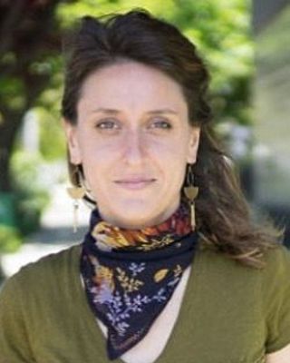 Photo of Alyssa Forman, Registered Psychotherapist in West Toronto, Toronto, ON