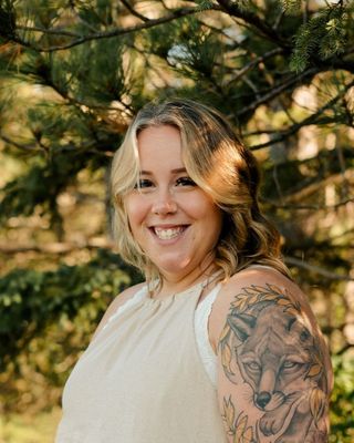 Photo of Alex Morrison Holiday, Registered Psychotherapist (Qualifying), BA, MACP
