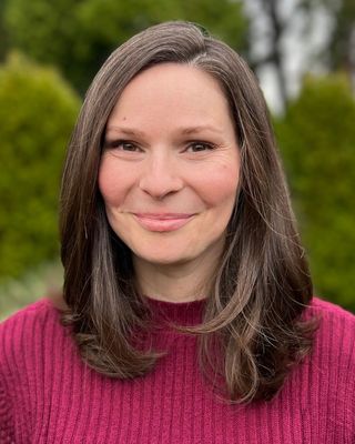 Photo of Dr. Elizabeth Bird, Psychologist, PhD