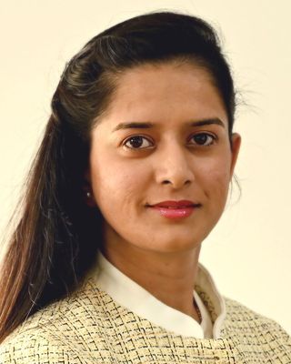 Photo of Tanvi Dave, MSW, RSW, Registered Social Worker
