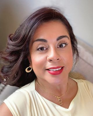 Photo of Ileana Villeda, Clinical Social Work/Therapist, MSW, LCSW