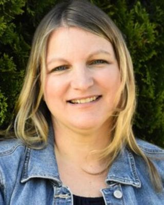 Photo of Shana Funk, Clinical Social Work/Therapist