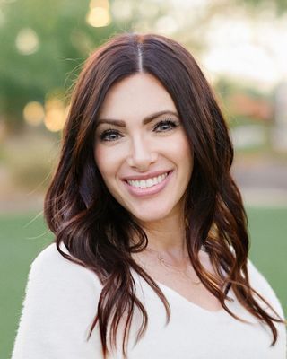 Photo of Dr. Bethany Friedman, Psychologist, CEDS