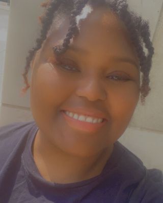 Photo of Tee Taylor, Pre-Licensed Professional