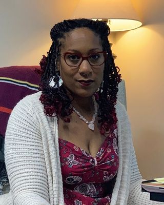 Photo of Shimeka Arnold, Marriage & Family Therapist, LMFT