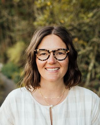 Photo of Hilary Schade, Pre-Licensed Professional, MA, LMHCA