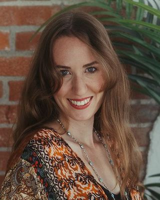 Photo of Abby Ilardi Lowry, Licensed Professional Counselor, MS, LPC, RYT-200