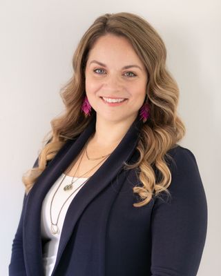 Photo of Heather Shannon, Licensed Clinical Professional Counselor in Illinois