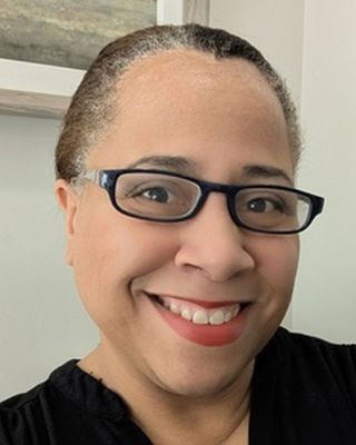 Photo of Tania Hendricks, Licensed Professional Clinical Counselor