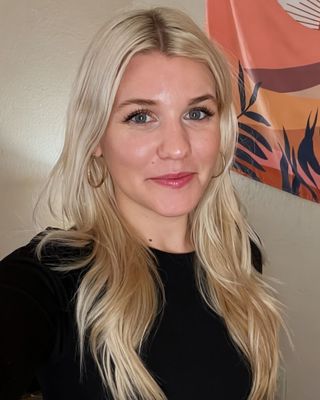 Photo of Elizabeth Sell, Clinical Social Work/Therapist, LCSW, LSCSW