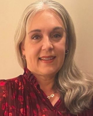 Photo of Cristina Pereira, Psychiatric Nurse Practitioner